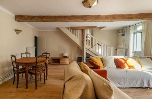 Saint-Georges-sur-Cher House | La Belle France - Maison, Parking, à 200m du Cher