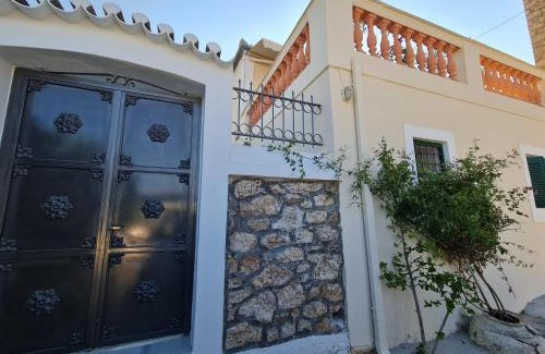 Spetses House | La belle Hélène