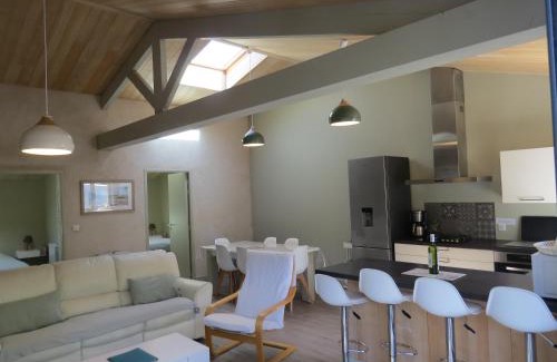 Dolus-d'Oleron House | La Belle Insulaire, Vertbois plage, forêt, vélos, wifi