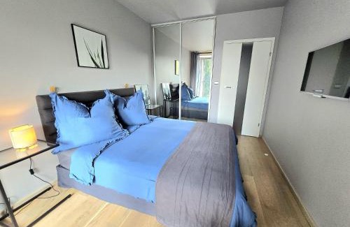 City Centre Apartment | LA BELLE SUITE near Old Town & Kazimierz UNDERGROUND GARAGE INCLUDED