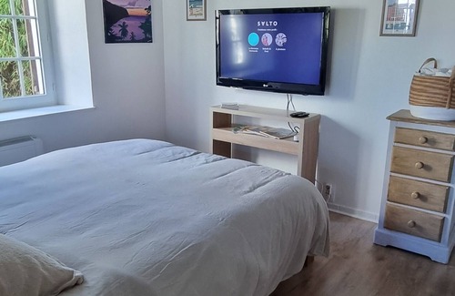 Dampierre-sur-Avre Bed & Breakfast | La Berceuse Normande at the gateway to Normandy