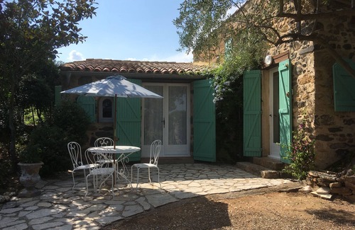 Pezenas House | La Bergerie, in the heart of a wine estate