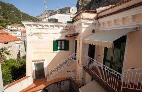 Amalfi Apartment | La Bifora