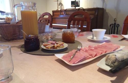 Azay-sur-Indre Bed & Breakfast | La Bihourderie