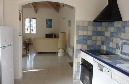 L'Echardiere House | La Biroire n°2 : Big house 600 m from the sea with wifi accepts pets