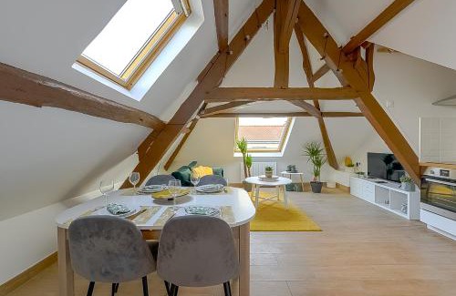 Marly-la-Ville Apartment | La Bodeguita : Roissy CDG, Parc Astérix, Parc Des Expositions