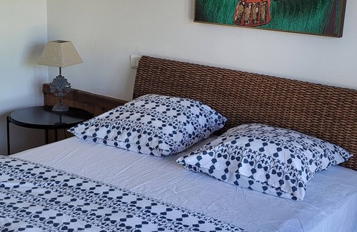 Carsac-Aillac Bed & Breakfast | La boissière, in the peace and quiet of its green square