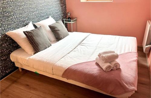 Centre Ancien Apartment | la bonbonnière : studio