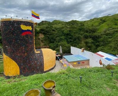 Gigante Villa | La Bota del Gigante