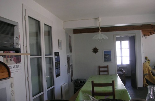 Saint-Clement-des-Baleines House | La Conche beach on foot