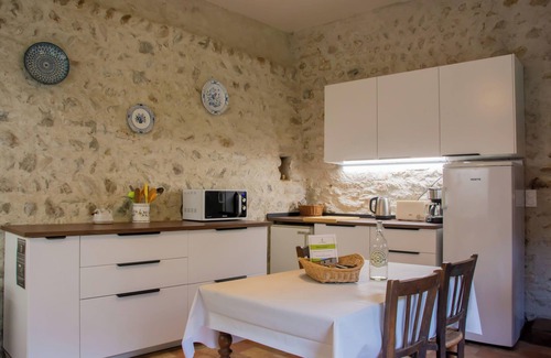 Le Pin House | LA CHARTREUSE DE LA SYLVE BÉNITE, family home