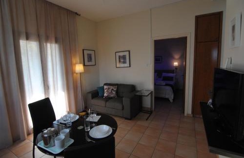 Larnaca City Centre Apartment | La C Mer