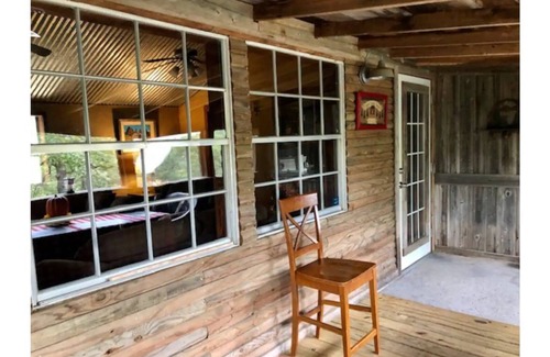 Davis House | La Cabaña Loma Verde (Secluded Cabin)