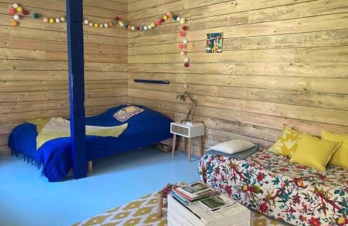 Fleury-sur-Orne Apartment | La cabane, Chambre indépendante dans jardin - Esprit cabane authentique et confortable - la campagne à 5 mn du centre de Caen
