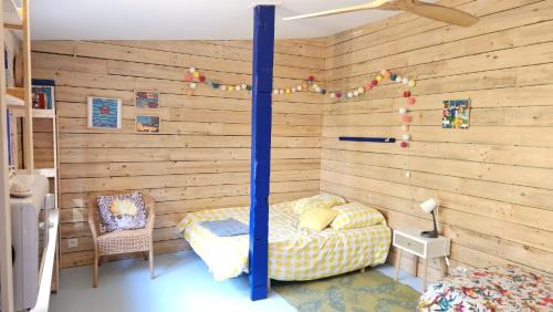 Fleury-sur-Orne Apartment | La cabane, Chambre indépendante dans jardin - Esprit cabane authentique et confortable - la campagne à 5 mn du centre de Caen