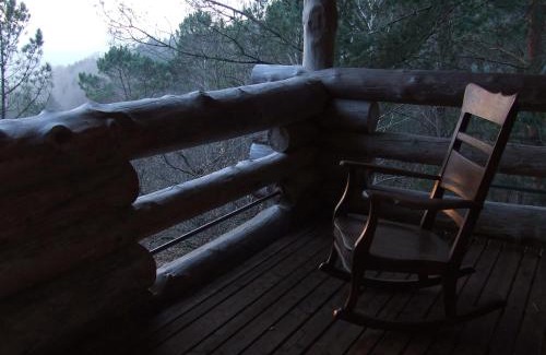 Saint-Martial de Gimel Apartment | La cabane de Hans