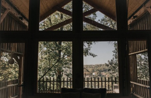 Vernay Apartment | La Cabane De La Saône, Lyon Country House