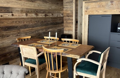 Viel-Alpe Apartment | La cabane de l'alpe Apartment refurbished in l'alpe d'huez