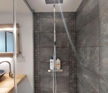 Plassac House | La Cabane de Nina, cottage chaleureux