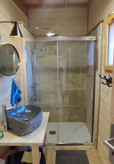 Laval House | La cabane du bon chemin ,spa
