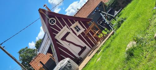 Ames Other | La cabane féerique