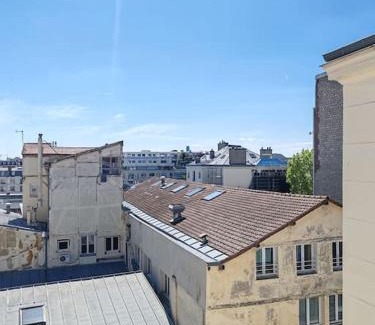 Quartier de la Porte-Saint-Denis Apartment | La Cabane Parisienne - Au centre de Paris - Lumineux - Vue panoramique
