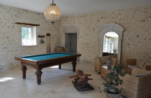 Saint-Martin-Lacaussade Bed & Breakfast | la cabanne