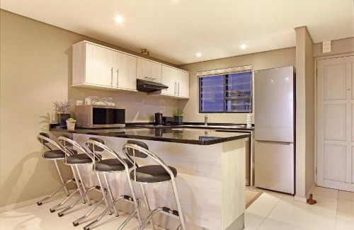 Bloubergstrand Apartment | La Cabina 601 by HostAgents