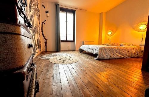 Neant-sur-Yvel House | La Cachette Enchantée