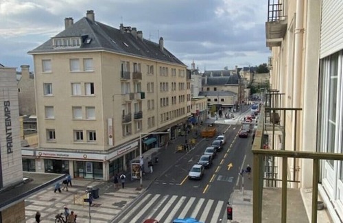Theatre Apartment | « La Caenaise » T2 Proche du Château de Caen
