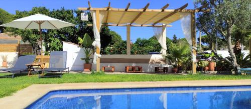 Los Franceses-la Vega Apartment | La Calita Escondida - Jacuzzi y Cocina en Terraza Privada - Piscina y Parking Gratis