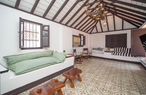 Sanlucar de Barrameda Bed & Breakfast | La Casa 1832 Boutique