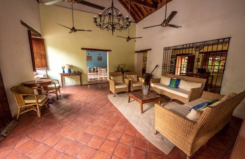 Santa Cruz de Mompox Hotel | La Casa Amarilla