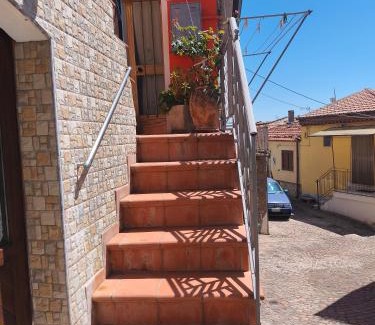 Lacedonia Apartment | La Casa Arancione