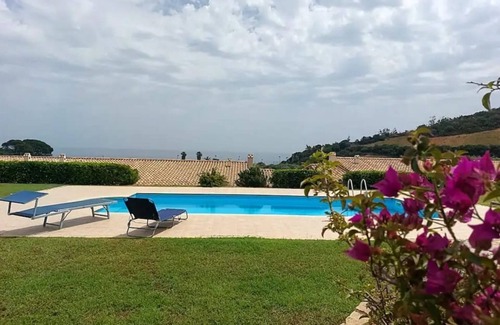 Tertenia House | La Casa Azzurra with shared Pool