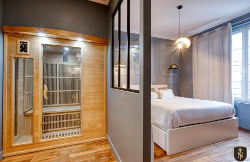 Caen City Centre Apartment | La Casa Caldo — Sauna & Standing