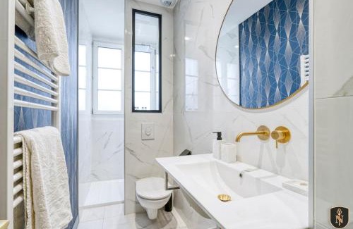 Caen City Centre Apartment | La Casa Caldo — Sauna & Standing