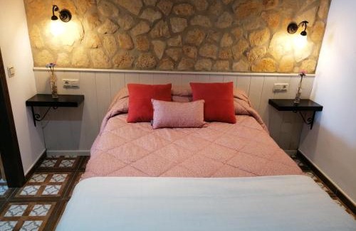 Setenil de las Bodegas House | La Casa de Abajo