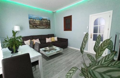 Merida Old Town Apartment | La Casa de la Alcazaba - Free Parking