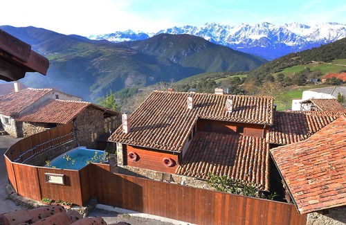 Tudes Apartment | La Casa de las Chimeneas