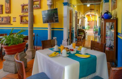 San Miguel Hotel | La Casa de los Patios Hotel & Spa