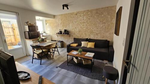 Rochefort Apartment | La Casa De Nonna - logement classé 2 étoiles