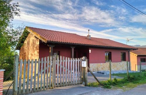 Santianes de Ola House | La Casa de Nuria