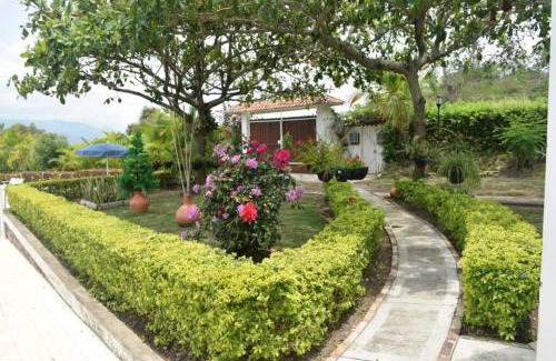 Apulo Villa | LA CASA DE TURRIN