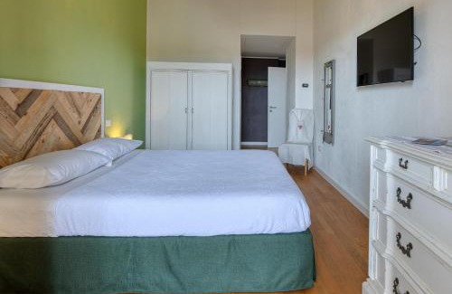 Quartu Sant'Elena Apartment | La Casa degli Ulivi appartamento in villa con patio