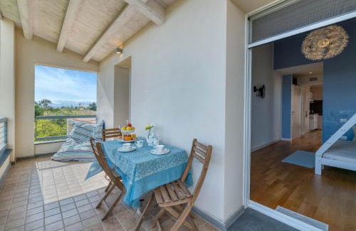 Quartu Sant'Elena Apartment | La Casa degli Ulivi appartamento in villa con patio