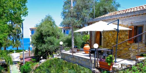 Capo d'Orlando House | La Casa dei due Ulivi