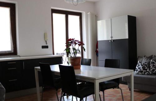 Pino Torinese Apartment | LA CASA DEI NONNI