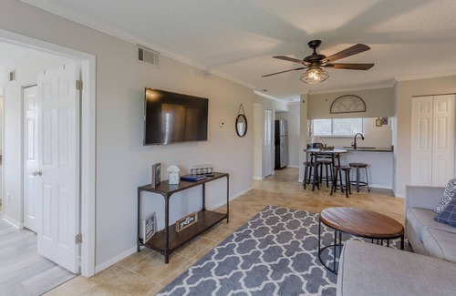 Dunedin Condo | La Casa Del Mar 604 Star5Vacations