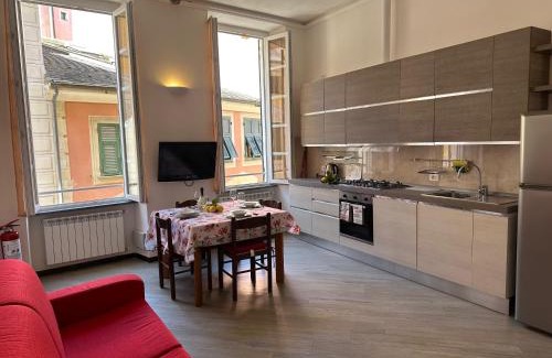 Borgo Antico Apartment | La Casa del Pinguino - In the Center with AC